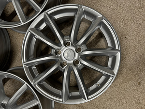 19" оригинальные диски Land Rover 5x120 (новые) (2 фото из 7)