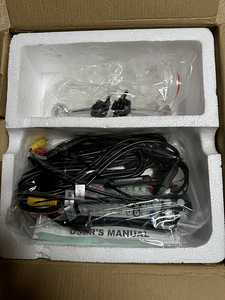 Xtrons HD9S peatoe monitorid (2tk, uued) (2 foto / 3)