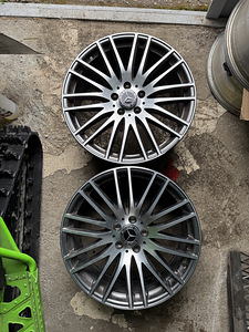 19" оригинальные диски Mercedes-Benz 5x112 (2 шт) (1 фото из 4)