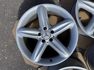 18" оригинальные диски Mercedes-Benz 5x112 (1 фото из 8)