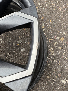 20" Skoda originaalvelg 5x112 (1tk) (3 foto / 8)