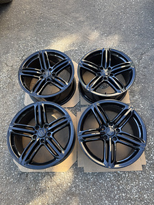 21" оригинальные диски Audi Peeler 5x130 (Q7 и Touareg) (6 фото из 9)
