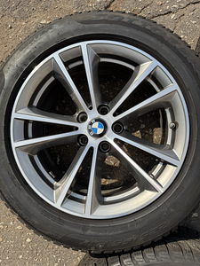 17" оригинальные диски BMW стиль 631 5x112 + зимние шины 6-7мм (4 фото из 9)