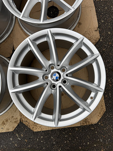 18" оригинальные диски BMW стиль 618 5x112 (X5/X6) (2 фото из 7)