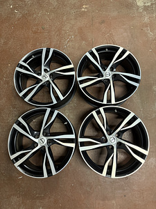 19" диски Volvo 5x108 (производитель MAK) + датчики давления (5 фото из 7)