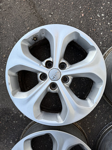 17" оригинальные диски Kia 5x114,3 (2 фото из 5)