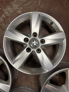 17" оригинальные диски Volkswagen Touareg 5x130 (4 фото из 7)