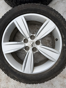 18" диски Peugeot/Mitsubishi 5x114,3 + шипованные шины 225/55 (3 фото из 6)