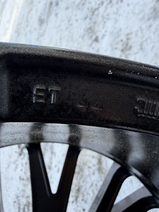 20" Mercedes-Benz GLE jne veljed 5x112 (tootja AEZ) (10 foto / 10)