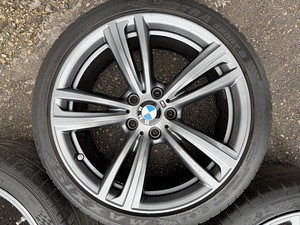 19" оригинальные диски BMW стиль 442M 5x120 с летними шинами 6,5мм (5 фото из 10)