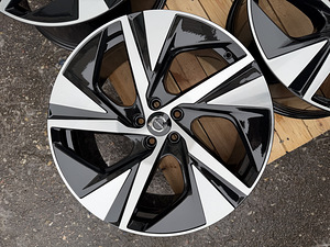20" оригинальные диски Volvo XC90 5x108 (как новые) (6 фото из 10)