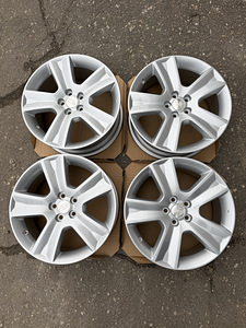 17" оригинальные диски Subaru 5x100 (как новые) (2 фото из 10)