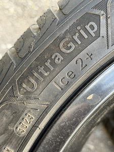 235/45/19 Good Year Ice 2+ uued m+s rehvid (5 foto / 5)