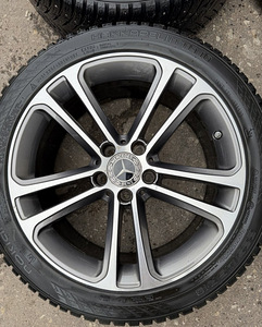 18" оригинальные диски Mercedes-Benz 5x112 + шипованные шины 225/45 (4 фото из 8)