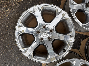 20" оригинальные диски Dodge RAM 5x139,7 + датчики (2 фото из 9)