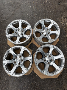 20" оригинальные диски Dodge RAM 5x139,7 + датчики (6 фото из 9)