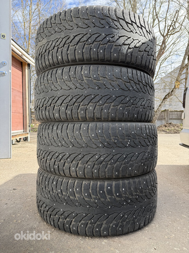 285/45/22 Nokian naastrehvid 6-6,5mm