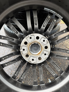 19" оригинальные разноширокие диски BMW стиль 664M 5x112 + летние шины (8 фото из 9)