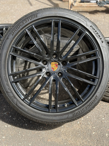 21" Porsche Panamera erilaiad originaalveljed 5x130 + rehvid