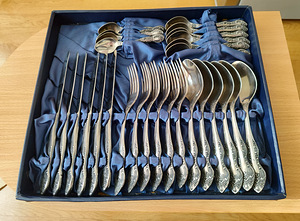 Söögiriistade komplekt (1 foto / 5)