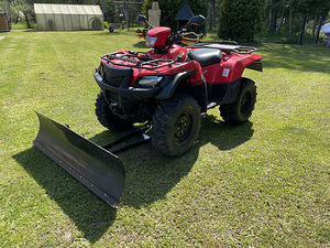 SUZUKI KINGQUAD 700 LT-A700X 36kw (2 foto / 10)