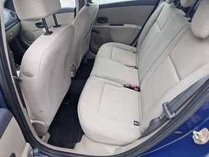 Renault Clio 2006a 1.2 bensiin 55kw (8 foto / 10)