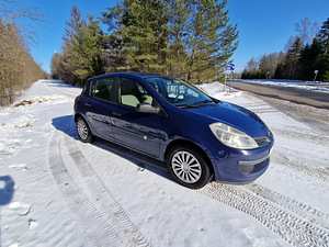 Renault Clio 2006a 1.2 bensiin 55kw (3 foto / 10)