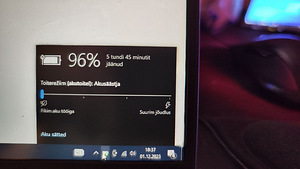 DELL Latitude 5420 i5-1135G7, 16GB ram, 1TB SSD, 63Wh AKU (3 foto / 10)