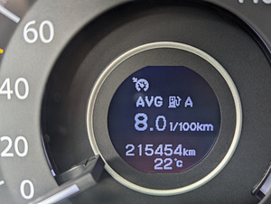Honda CR-V EXE NAVI 2.2 110kW (7 foto / 10)