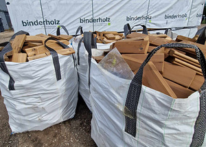 KÜTTEKLOTS 1 TONNISTES BIG BAG KOTTIDES (95X95X135CM) (1 foto / 1)