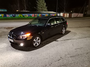 BMW 530xd (3 foto / 6)