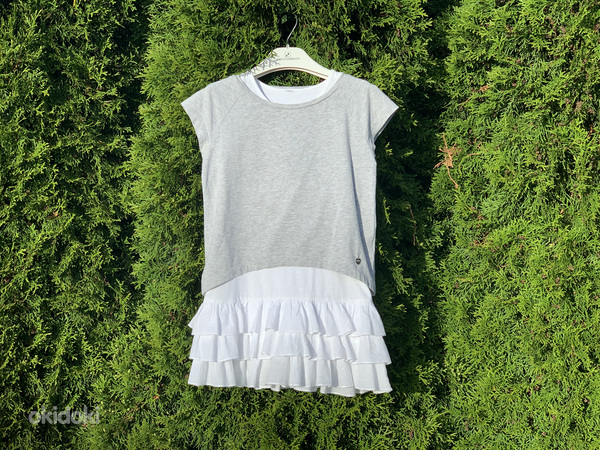 Белое платье + серая футболка (122-132 cm) (фото #1)