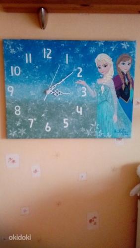 Настенные часы Elsa и Anna (фото #1)
