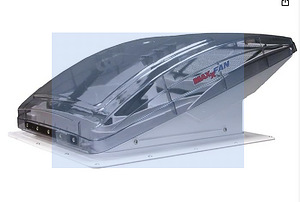 Maxxair Maxxfan Deluxe Roof Fan With Remote - Clear/Tint (1 foto / 1)