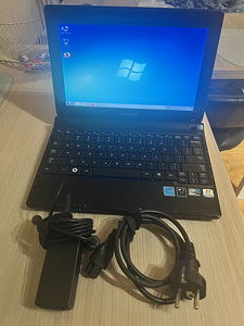 Samsung N145 Plus Нетбук
