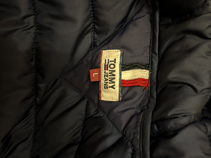 Tommy Hilfiger L (3 foto / 3)