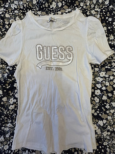 Guess M (1 фото из 1)