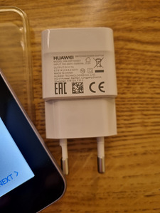 Планшет Huawei MediaPad T3 LTE 10 (2 фото из 3)