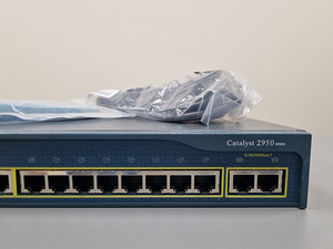 Cisco WS-C2950T-24 (6 foto / 8)