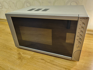 Mikrolaineahi Nordy XB2513T (1 foto / 7)