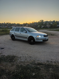 Škoda Octavia (2 фото из 7)