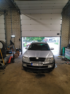 Škoda Octavia (3 фото из 7)