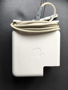 Magsafe 85w for macbook (2 foto / 5)