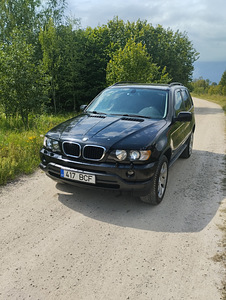 BMW x5 3.0i (5 foto / 5)