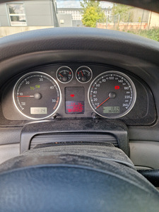 Volkswagen Passat 1.9 96kW (7 foto / 8)