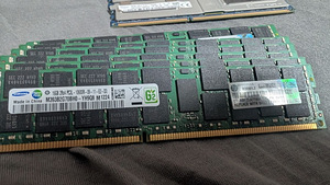 DDR3 reg ecc, 4x32gb, 8x16gb, 4x4gb (3 foto / 3)