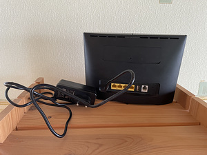 4g ruuter Huawei B525s -23a (2 foto / 2)
