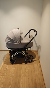 Cybex Priam V3 3in1 Chrome Soho Grey (3 foto / 10)