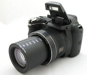 Fujifilm FinePix S3300, 14 МП, 26-кратный оптический зум