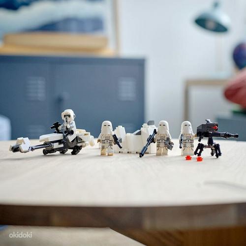 Боевой набор LEGO Star Wars Snowtrooper 75320 (фото #6)